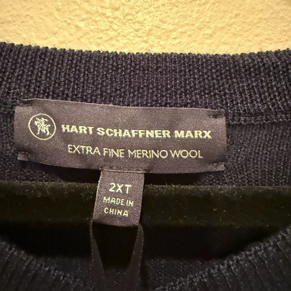 Hart Schaffner Marx Men's Dark Blue Crewneck Sweater